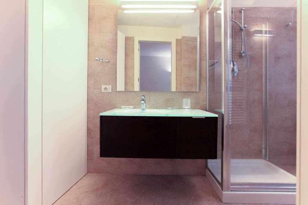 Brera Area Lovely Close To Piazza Duomo Appartement *